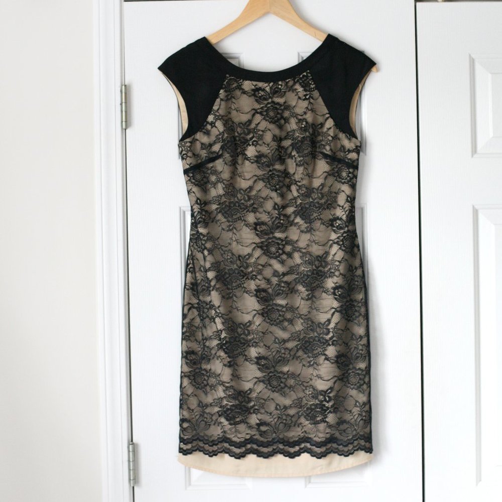 Jessica Simpson tan black lace cap sleeve dress